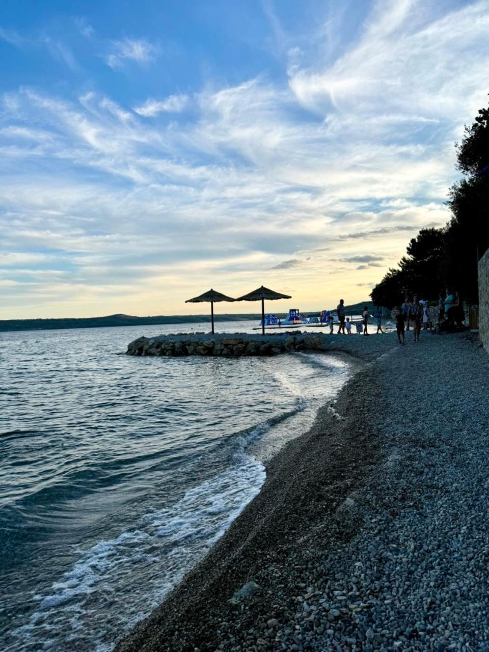 Apartments S&V Maslenica Luaran gambar